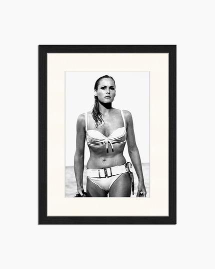 Ursula Andress (Bond Girl) - Print Muurdecoratie