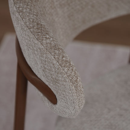 Kiara Eetkamerstoel - Beige Chenille - Walnoot